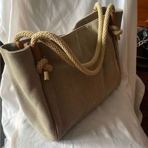 Michael Kors Isla Large Tote Grab Bag Natural Taupe Canvas Classy Summer Look